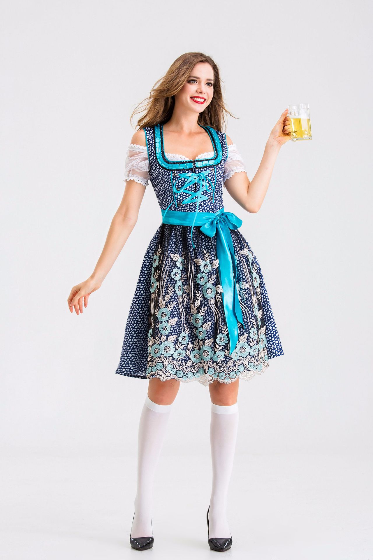 万圣节德国慕尼黑啤酒服女 巴伐利亚传统民族服装 阿尔卑斯山民服