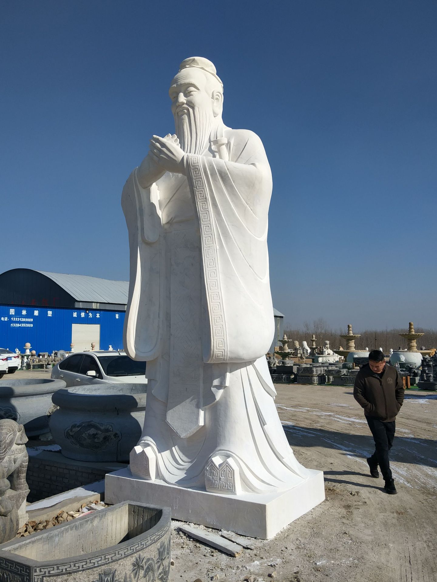 厂家定制石雕孔子像 汉白玉孔子雕像校园历史人物儒家孔圣人摆件