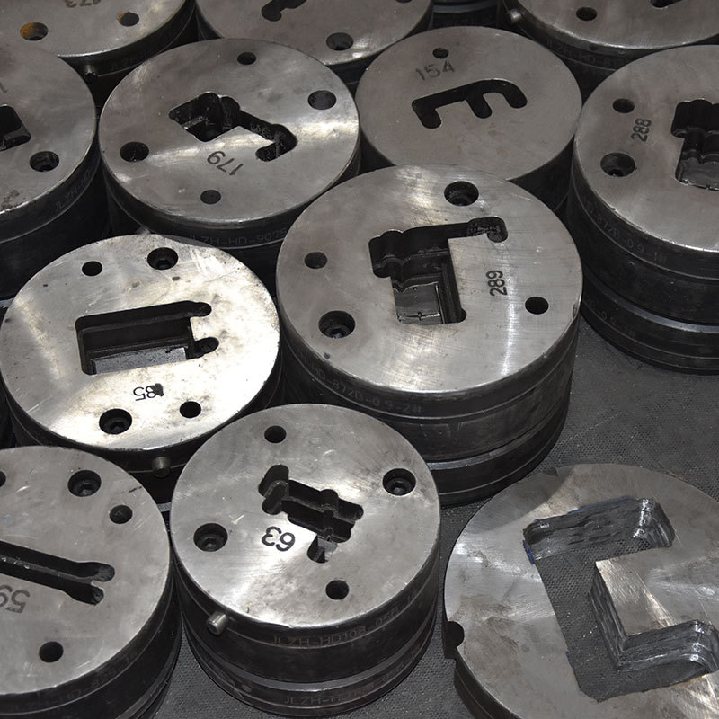 捷力威散热器家具门窗铝制品挤压成型模具设计制造铝型材挤压模