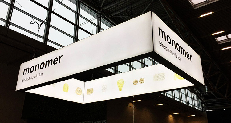 uv软膜卡布灯箱led超薄无边框灯箱手机广告牌挂墙式展示牌定做