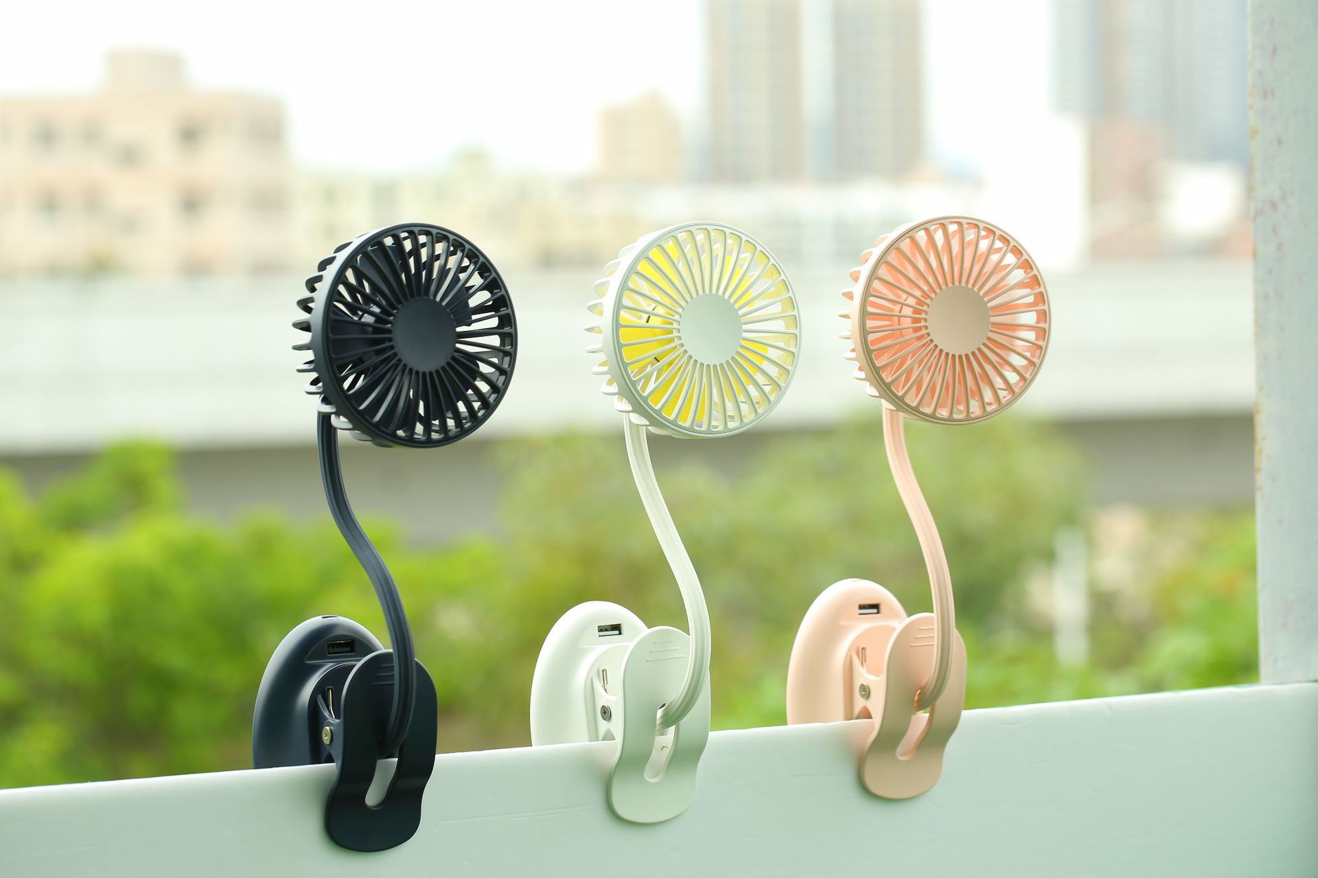 夹子风扇usb风扇2020新款工厂定制静音便携充电宝桌面迷你小风扇