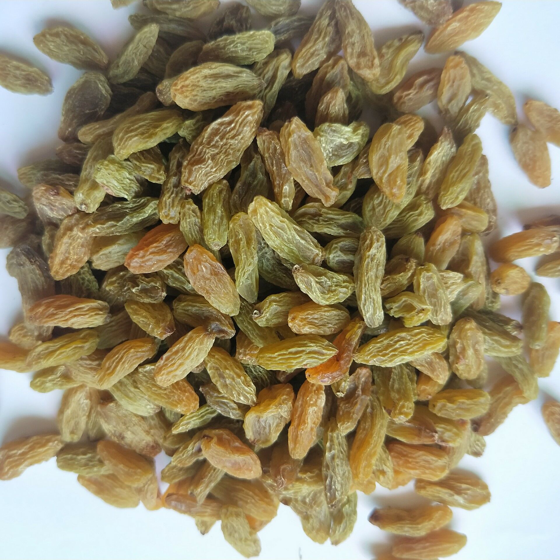 新疆绿葡萄干通货10公斤散装整箱批发跑江湖地摊适合馅料月饼