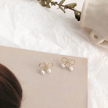 925银针气质珍珠创意感耳环女个性简约蝴蝶结耳钉网红潮好搭耳环