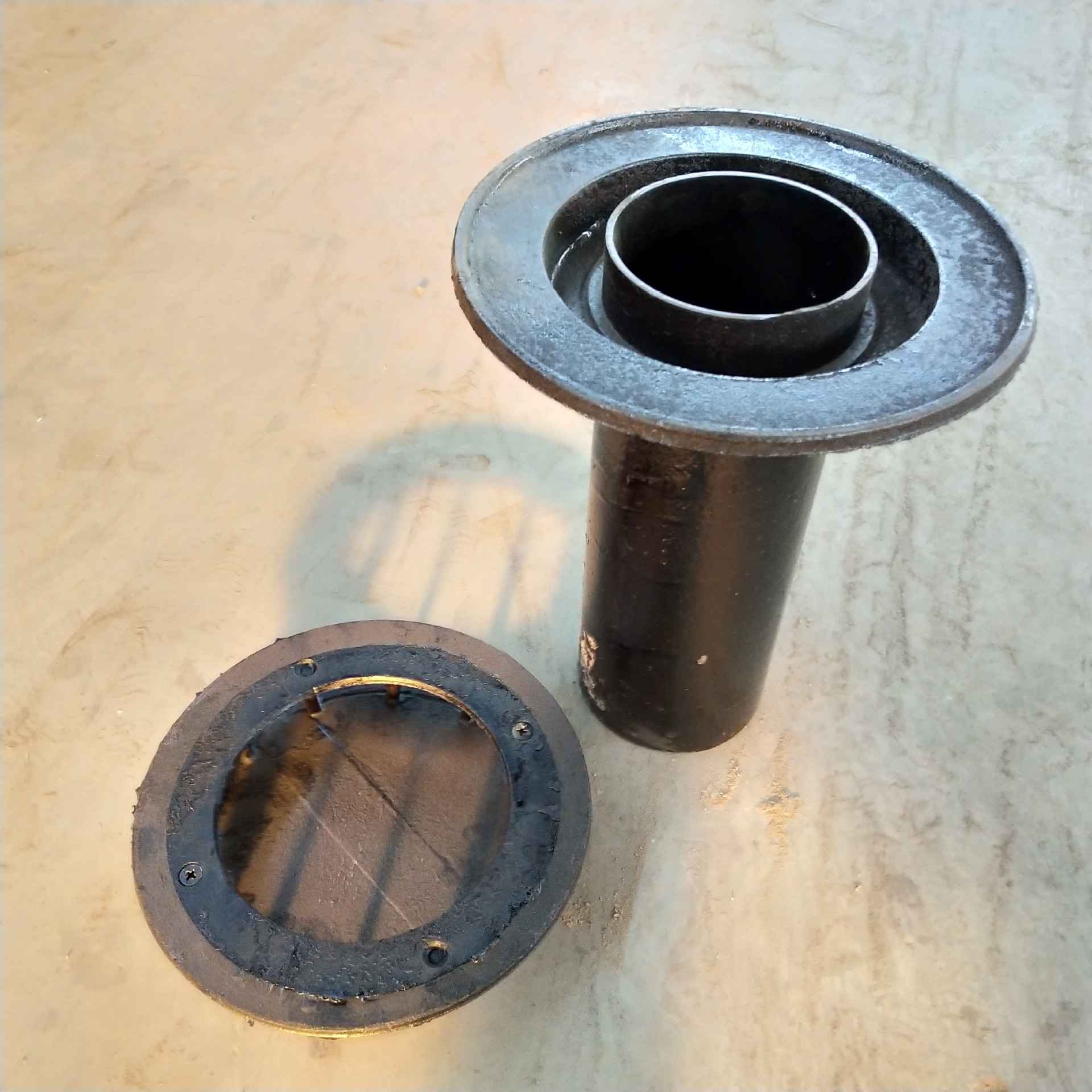 87型铸铁雨水斗 铸铁泄水管 铸铁篦子 防返溢地漏 清扫口 现货