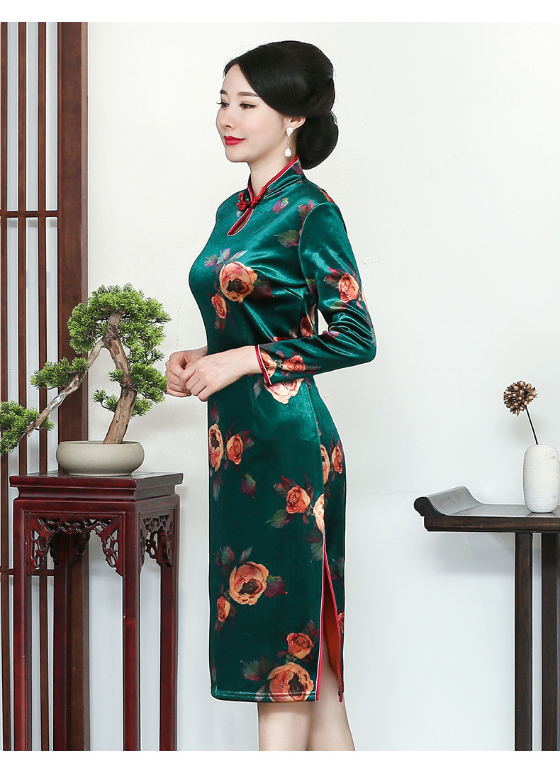 金丝绒旗袍中长款中年女妈妈中国风复古加绒长袖丝绒2019新款