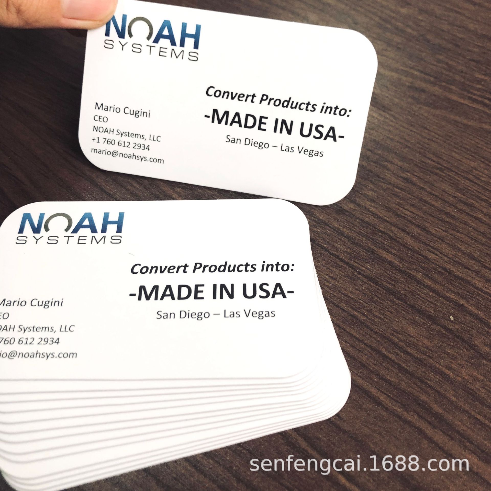 设计名片有纹路名片圆角名片600克哑粉纸名片二维码刮刮卡