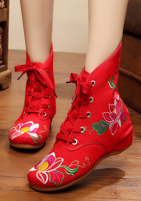 曼陀罗 老北京绣布花靴民族风牛津底子内增高春秋季妈妈单靴