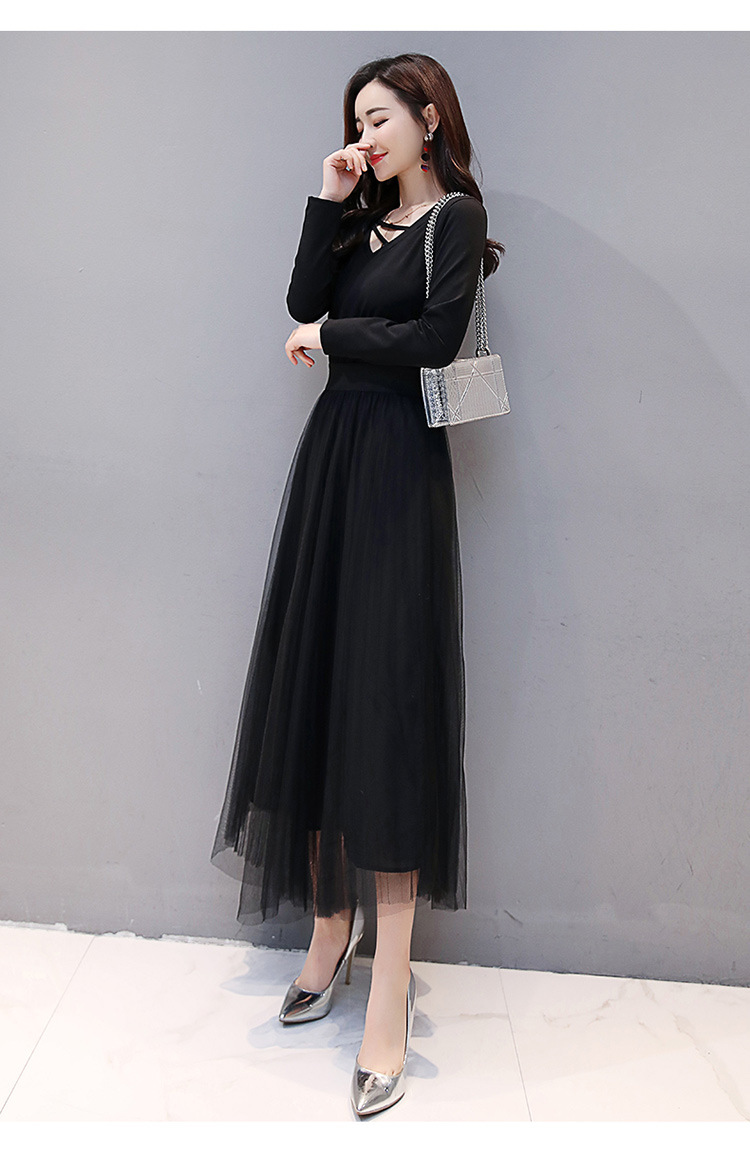 v领黑色连衣裙修身显瘦气质网纱长裙女秋冬2019新款打底裙子