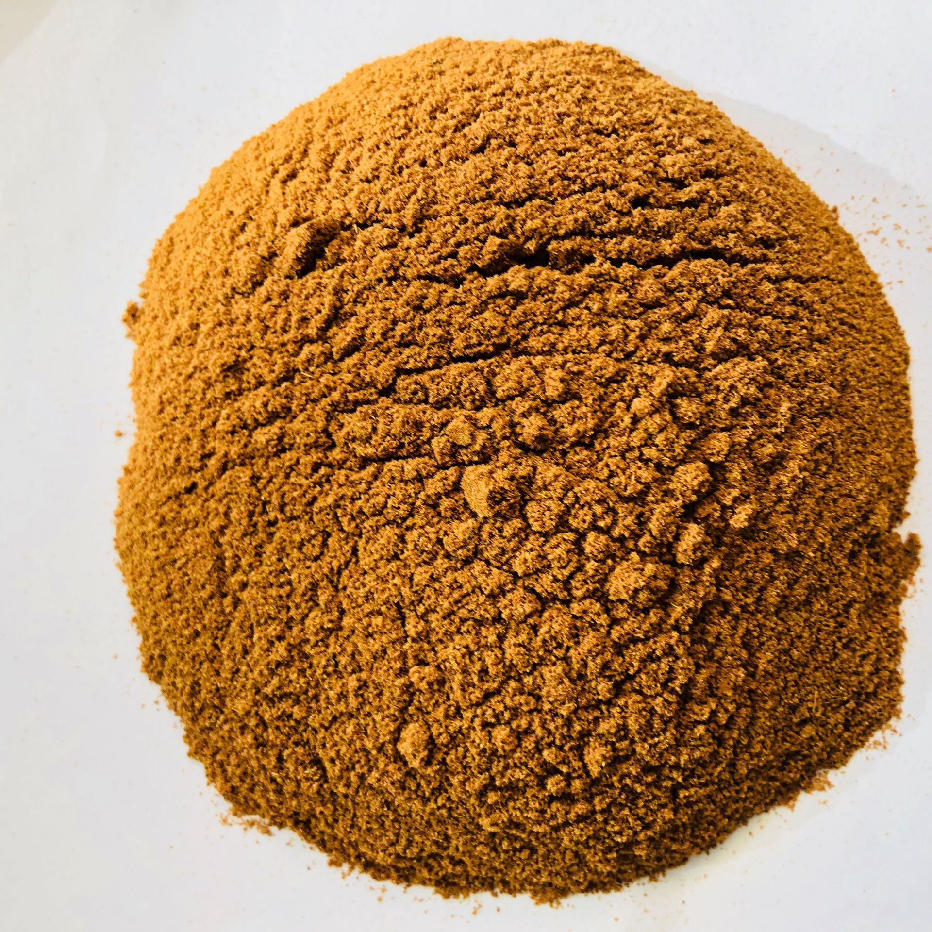 厂家供应松果粉 适合蛋鸡鸭鹅家禽饲料 增加蛋壳鲜亮蛋黄色泽变深