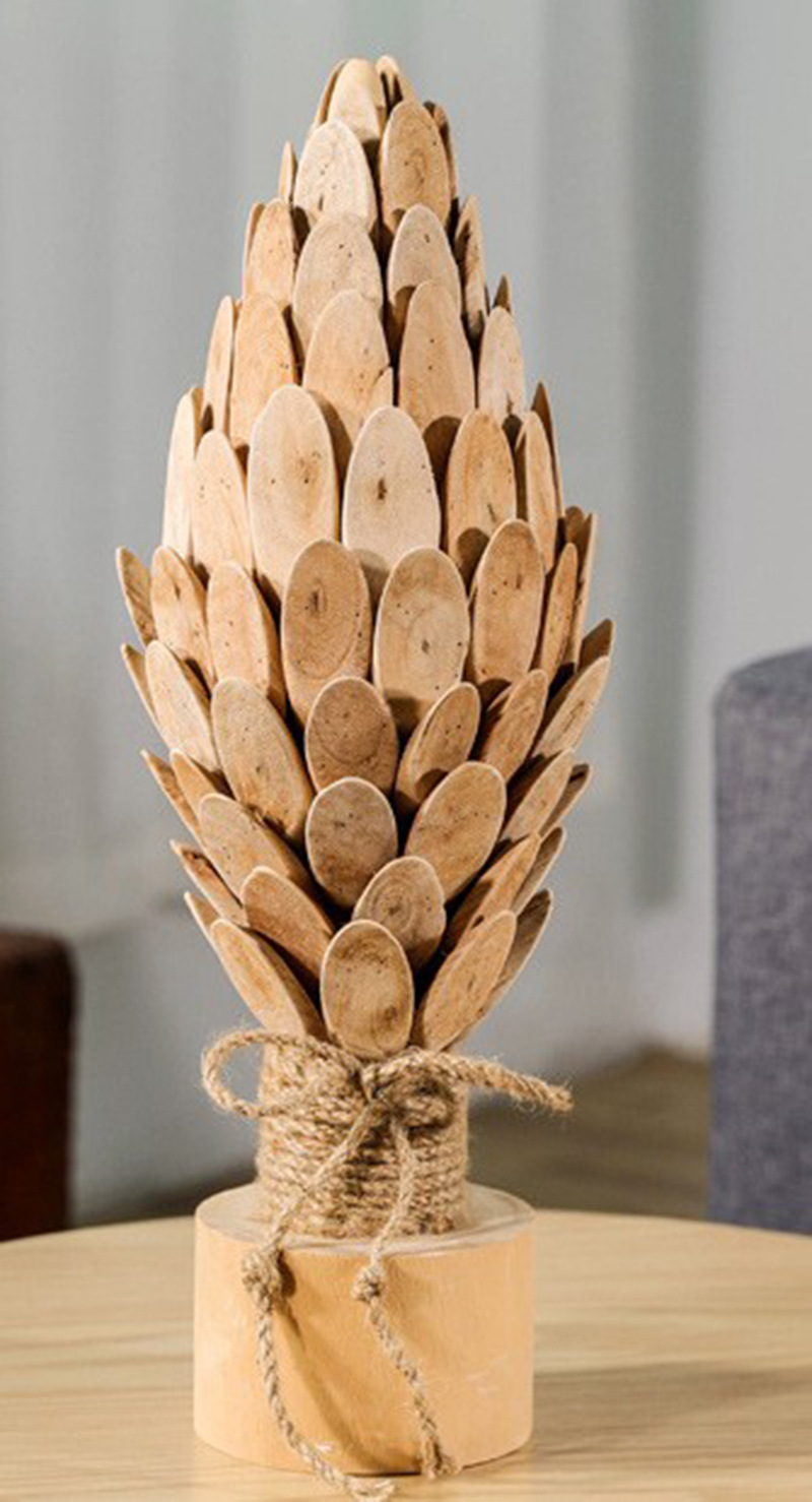 创意木制家居摆件手工圆木片松树摆件酒吧装饰树摆件木质松果摆件