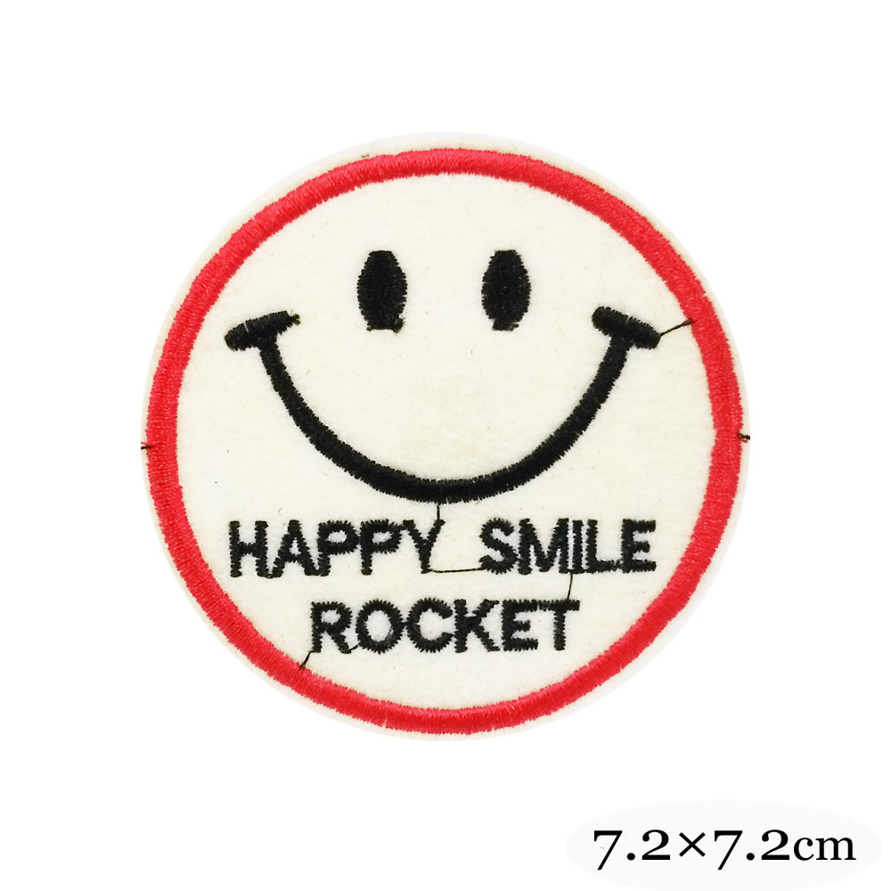 强大绣花 现货供应 简约圆形笑脸绣花布标 童装布贴 厂家批发定制