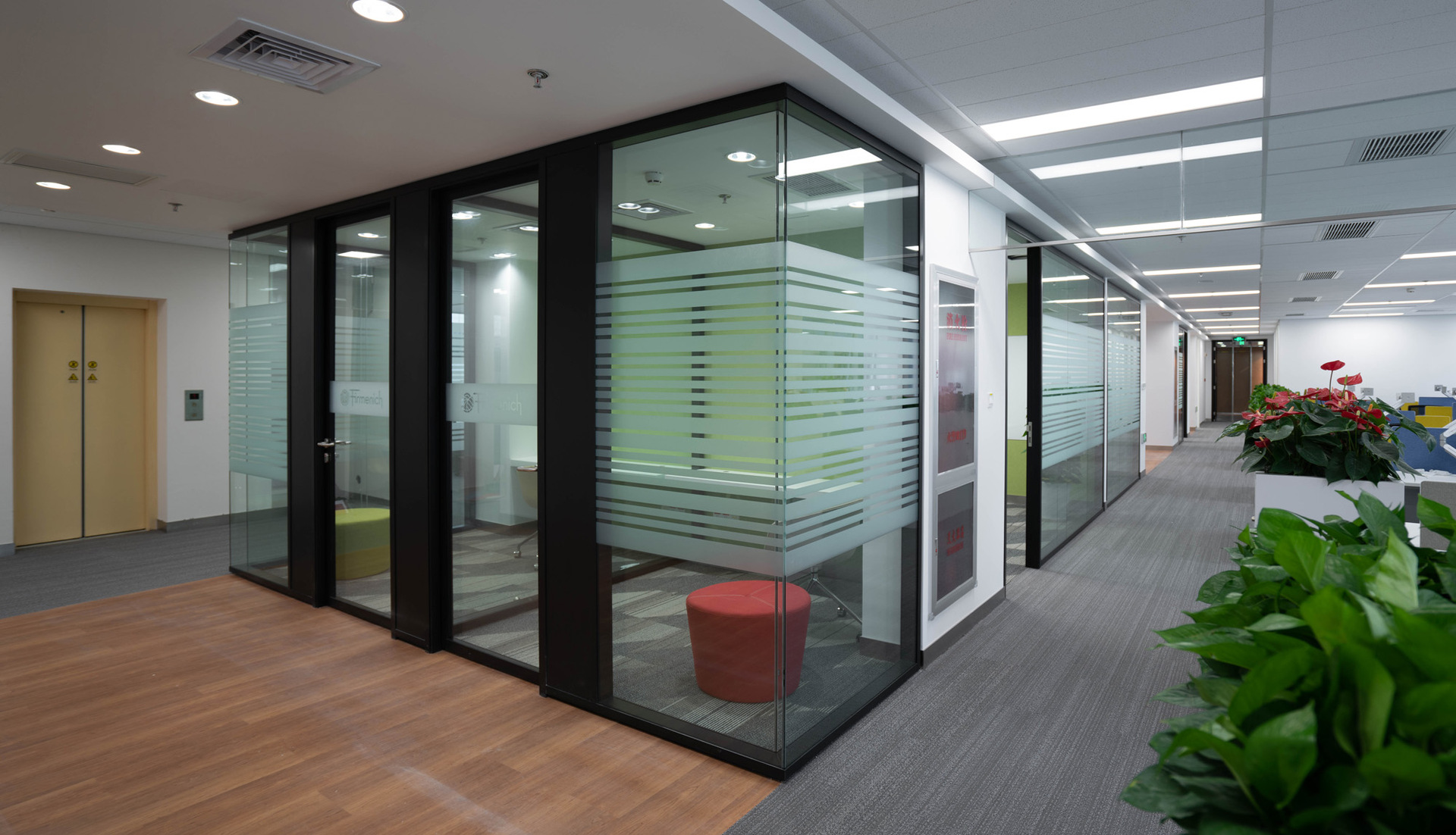 双面铝合金玻璃隔断室内成品系统隔断墙洽谈室自然拼接透明高隔间