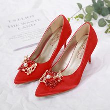 8002-5中式婚鞋创意祥龙戏珠水钻扣细跟高跟鞋百搭尖头新娘结婚