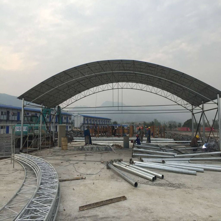 厂家直销 轻钢结构料棚 工地圆弧彩钢大棚 钢筋棚料场 制作安装