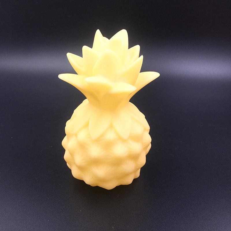 2019厂家批发发光菠萝小夜灯儿童玩具led夜灯 亚马逊地摊热卖货源