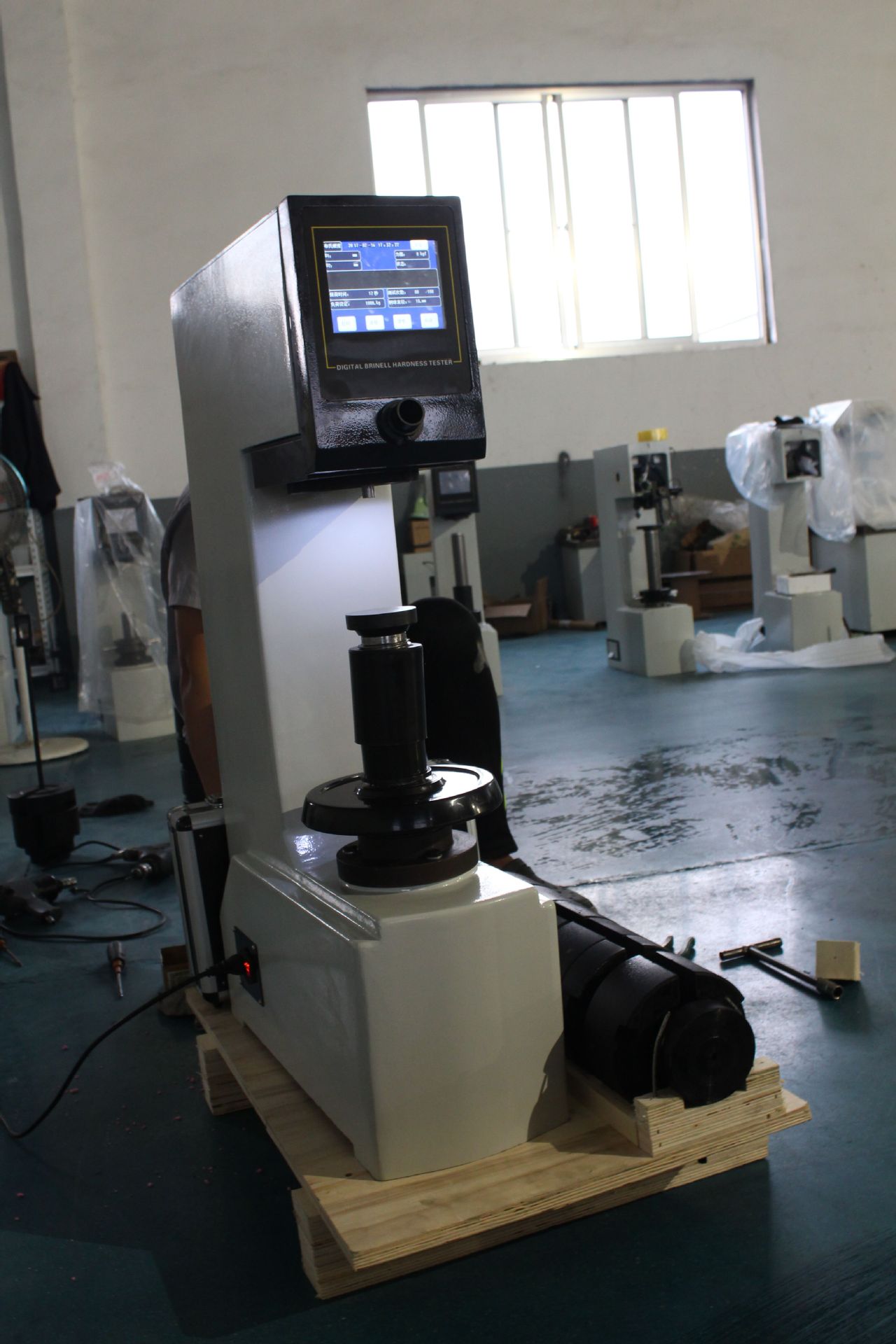 山东得川数显布氏硬度计hbs-3000b自动触摸屏铸铁球墨锻打件铜铝