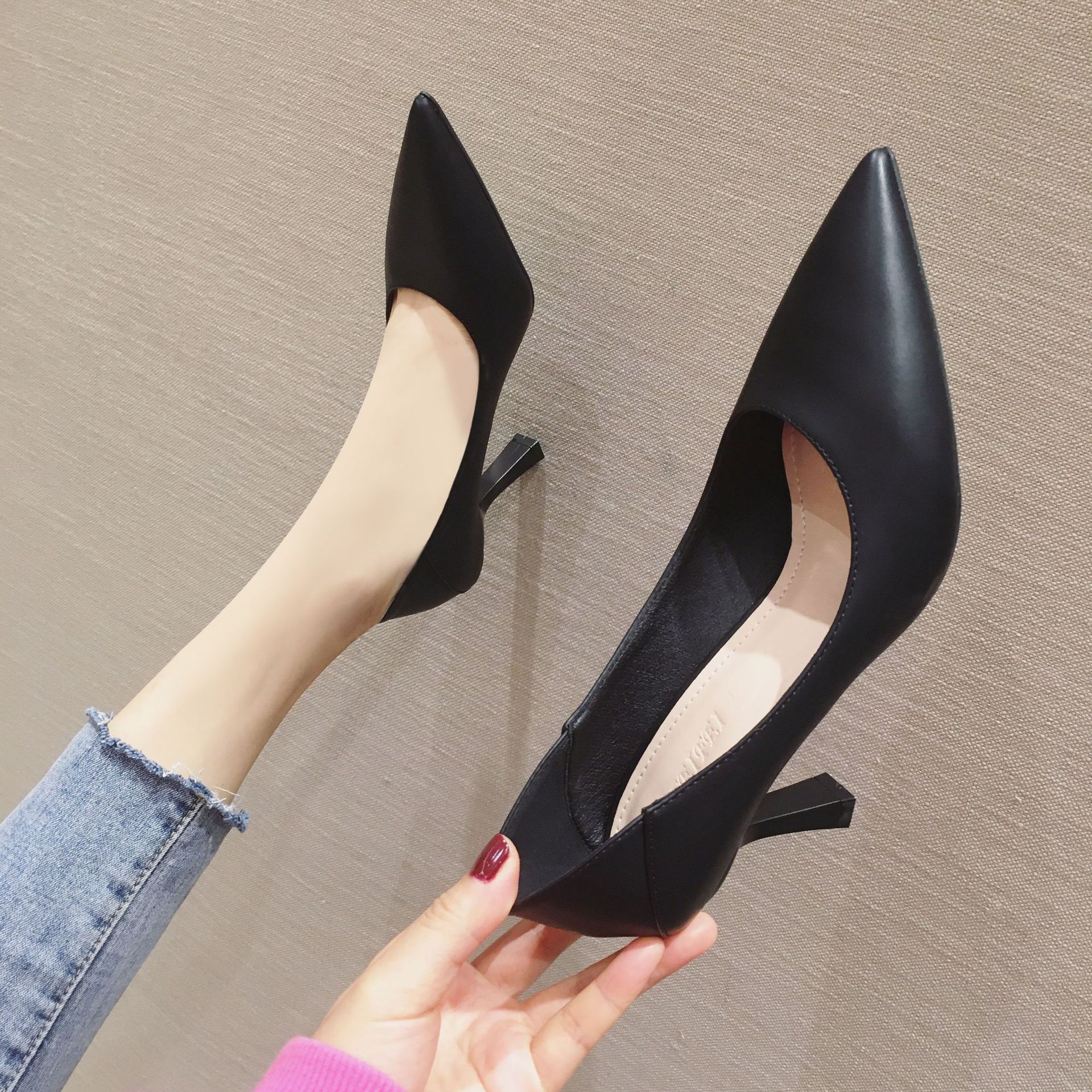 901-26网红法式高跟鞋女2019秋冬季尖头两穿时尚单鞋