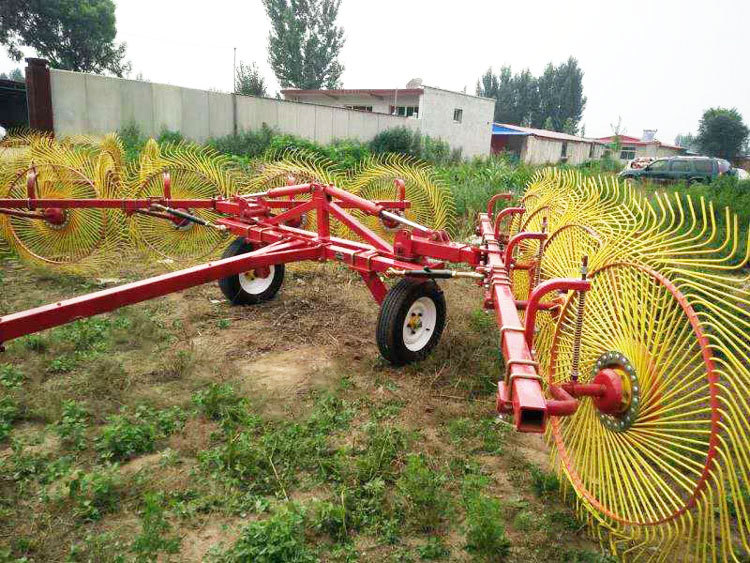 12盘圆盘搂草机甘肃玉米秸秆收集拢条机拖拉机带吉林双侧8盘搂草