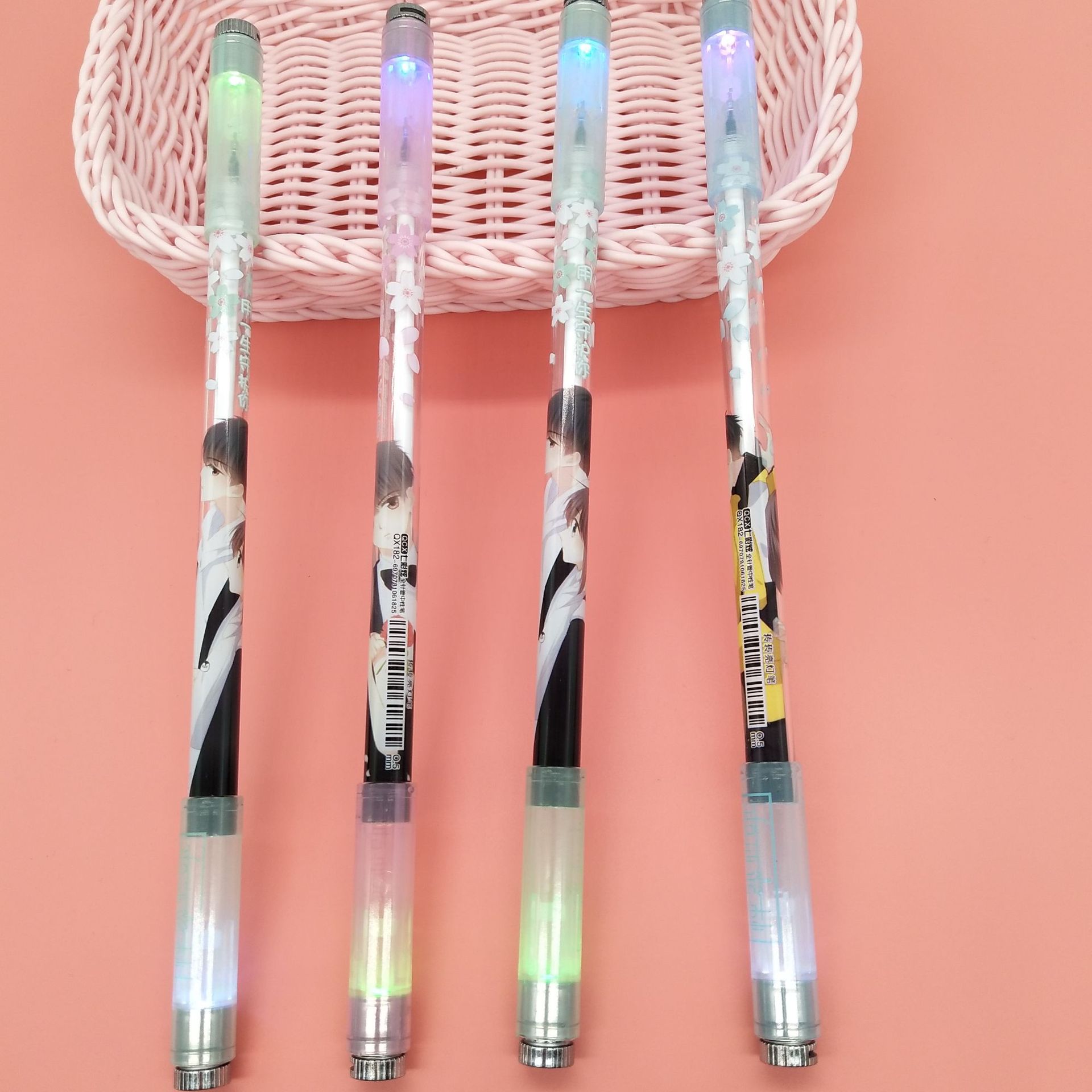 小雨点新款发光七彩灯转转笔 创意发光中性笔 砰然新动旋转中性笔