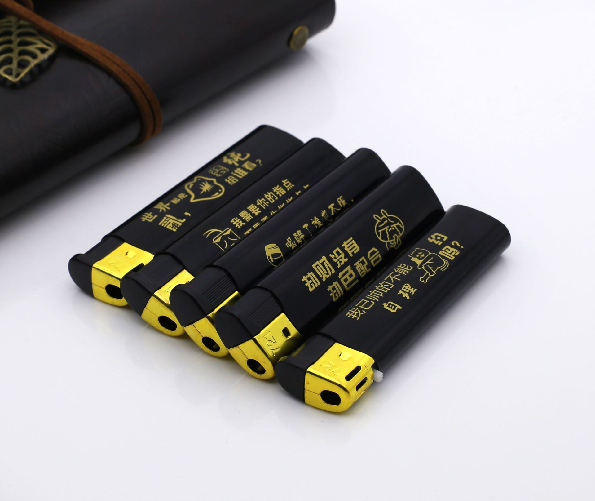 厂家定制一次性打火机订做广告批发黑金火机设计印字定做logo创意