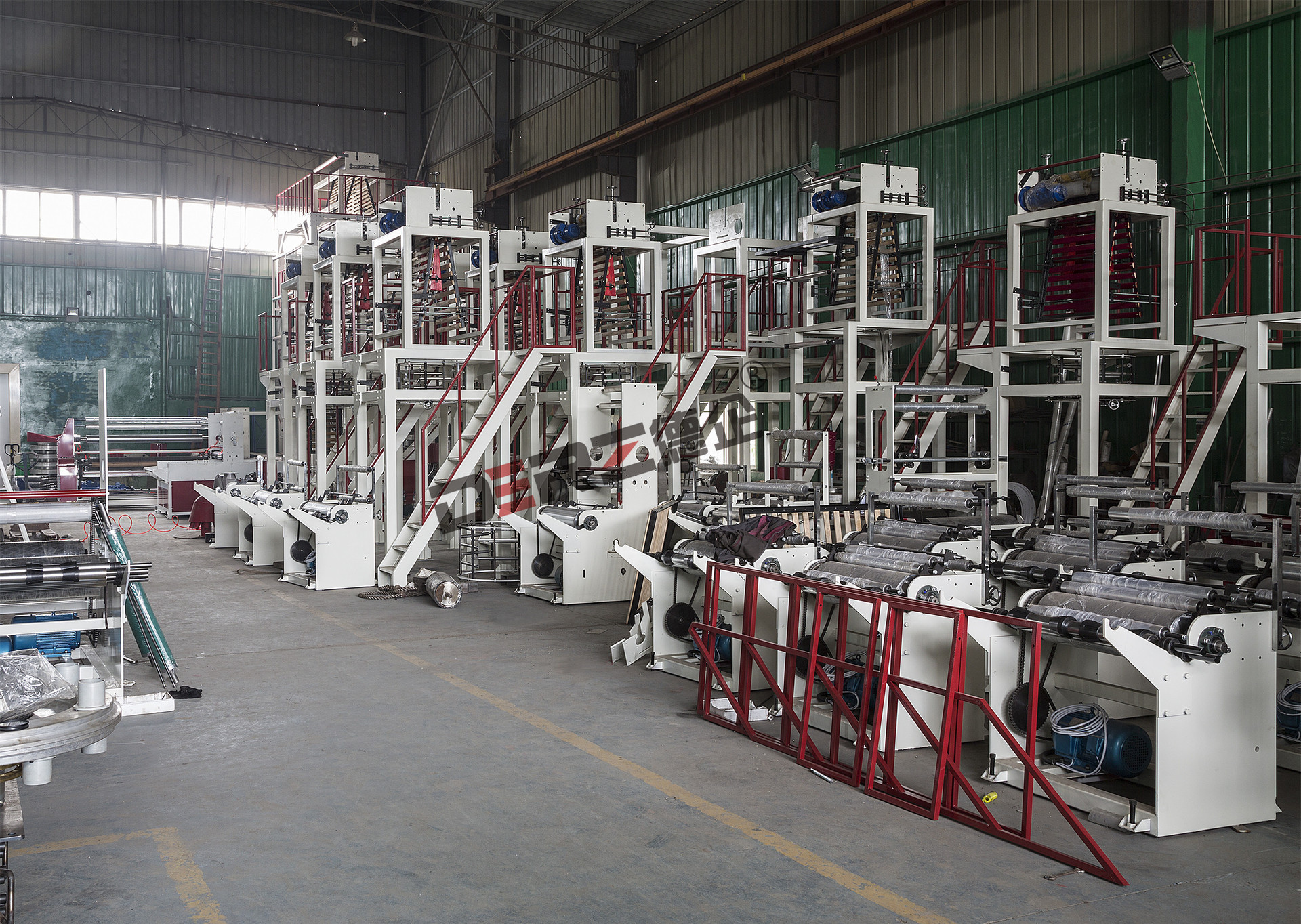 包装袋吹膜机商品描述售后服务保修一年机头膜口直径80-120(mm)生产