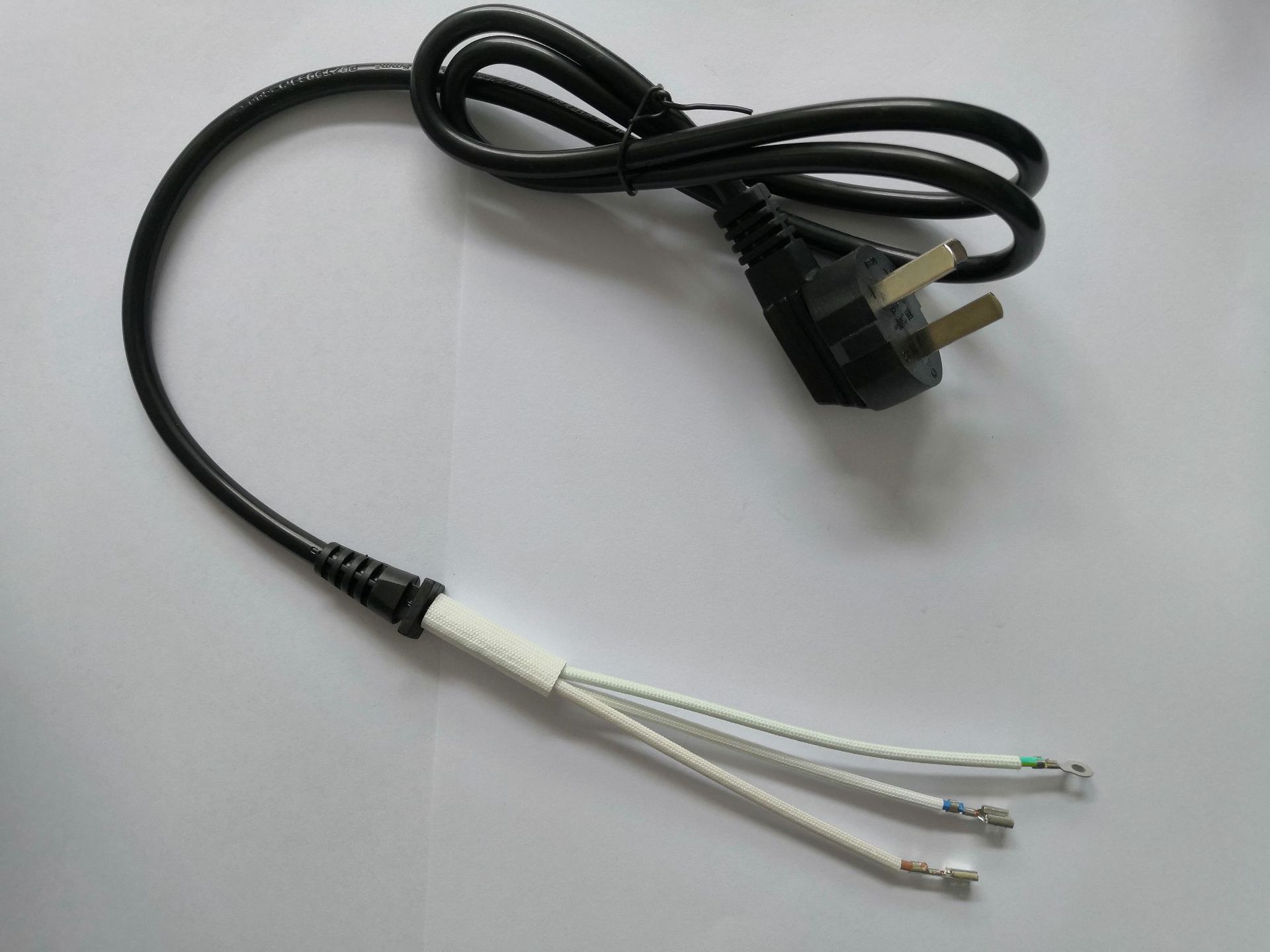 8端子 电器插头线