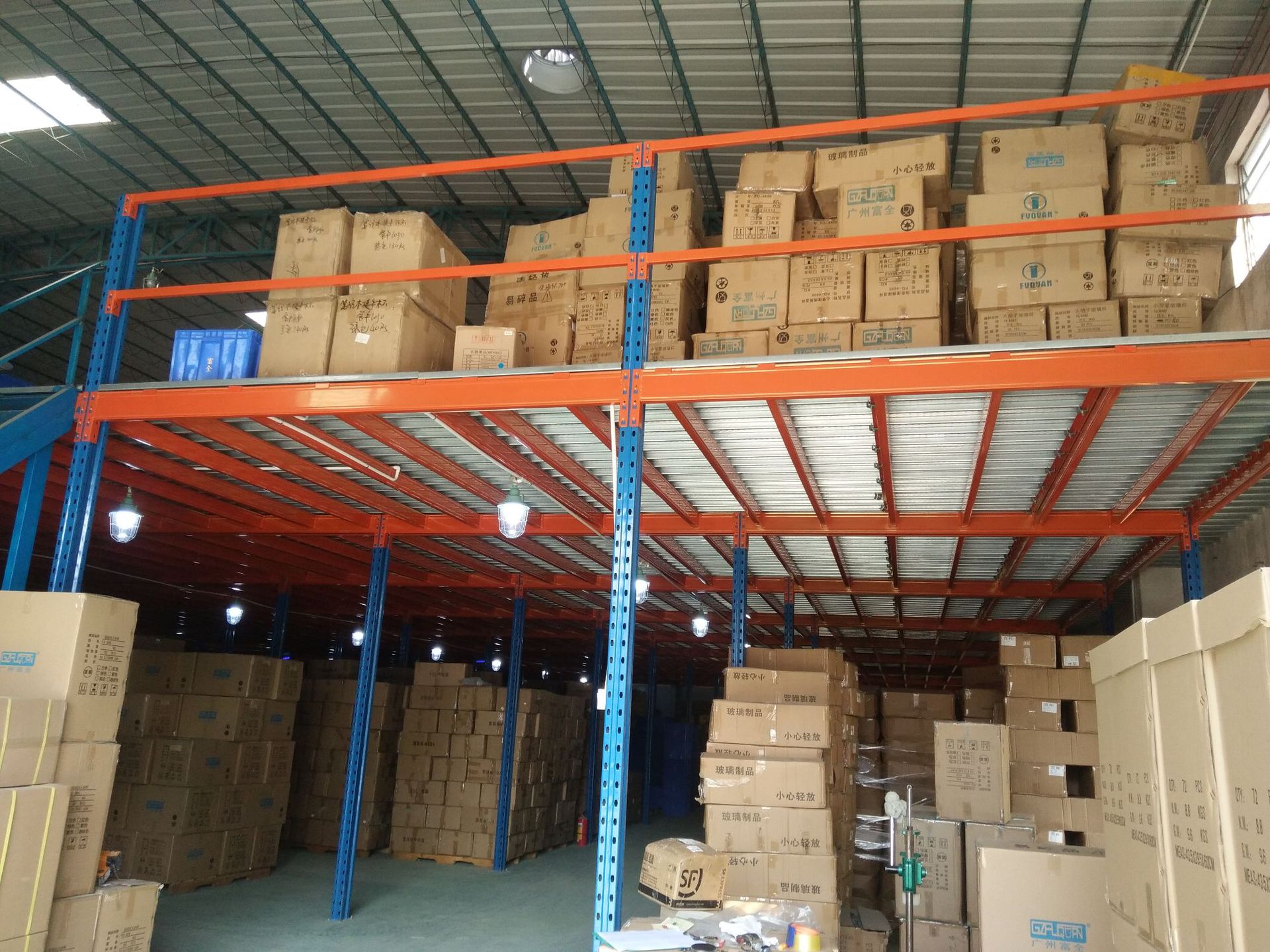 东莞货架厂定做仓储货架组装式无焊接阁楼双层平台隔楼重型钢结构