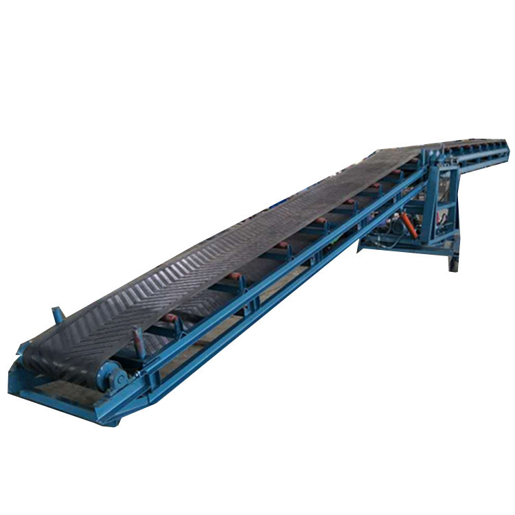 耐磨损尼龙皮带输送机移动式 大倾角裙边带式输送机布置灵活