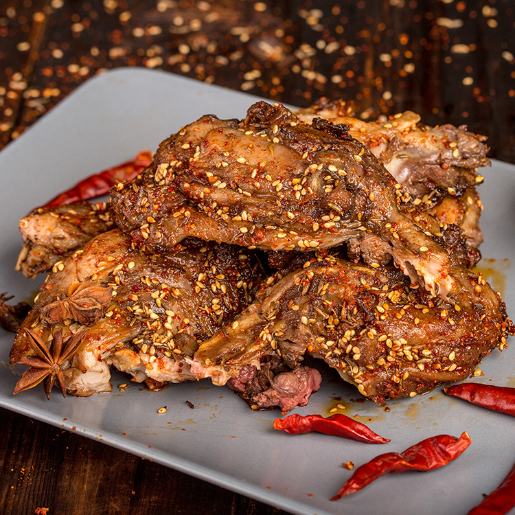 批发特色整个鸡架油炸小吃腌制鸡架调理腌制冷冻半成品鸡架批发