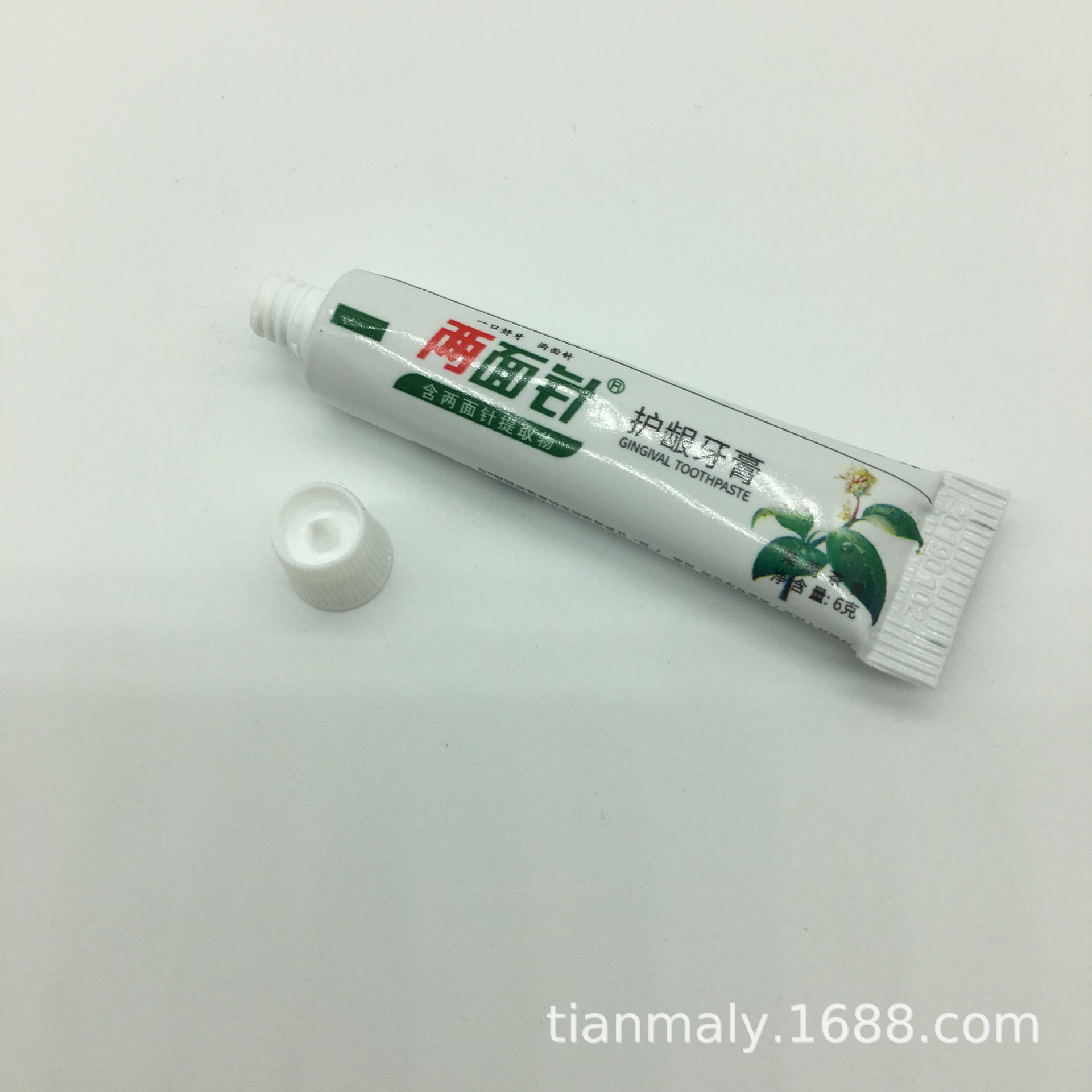 两面针清新茉莉牙膏 6克 白膏体 0.135 一次性牙膏 旅游小牙膏
