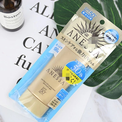 兰芝精华使用顺序_兰芝精华露使用顺序_兰芝护肤品使用顺序