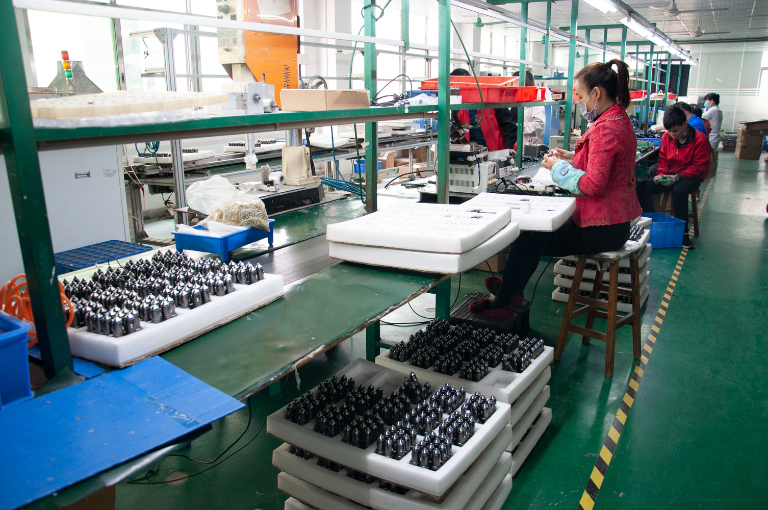 typecc铝合金弹簧数据线pu伸缩线2米3a手机充电弹簧线