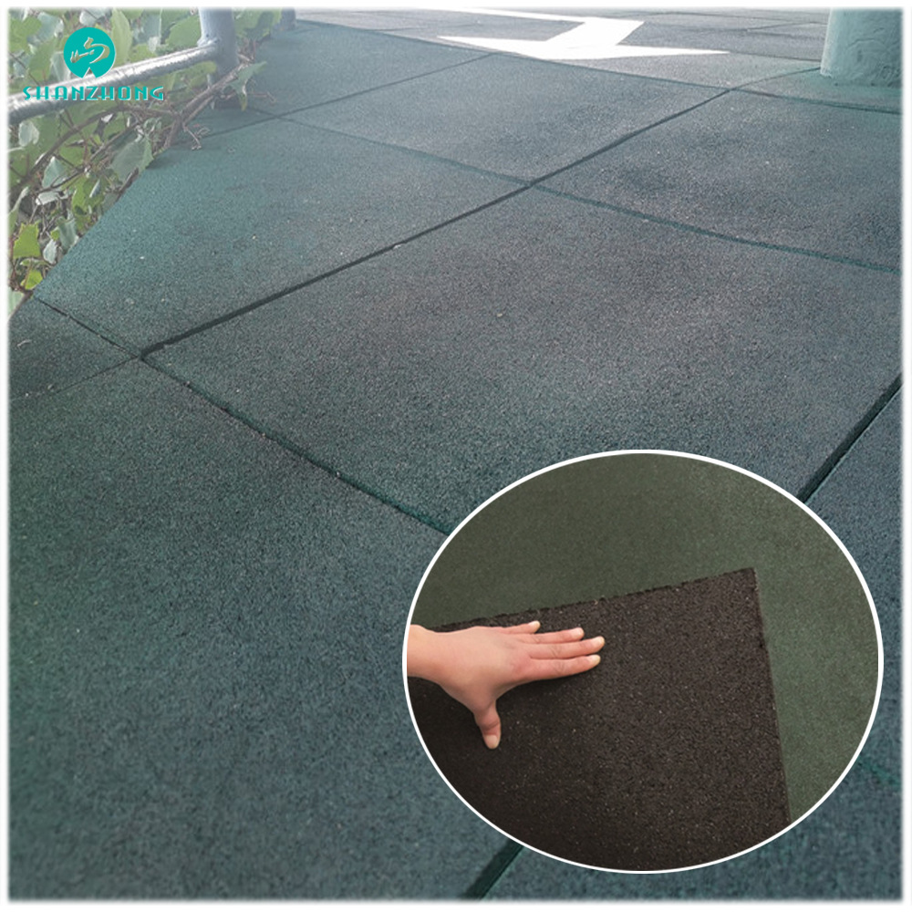 山东厂家直供索道换乘站弹力缓冲垫 学校小区运动健身区橡胶地垫