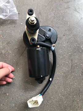 厂家直销 工程机械雨刮器电机/12v雨刷电机