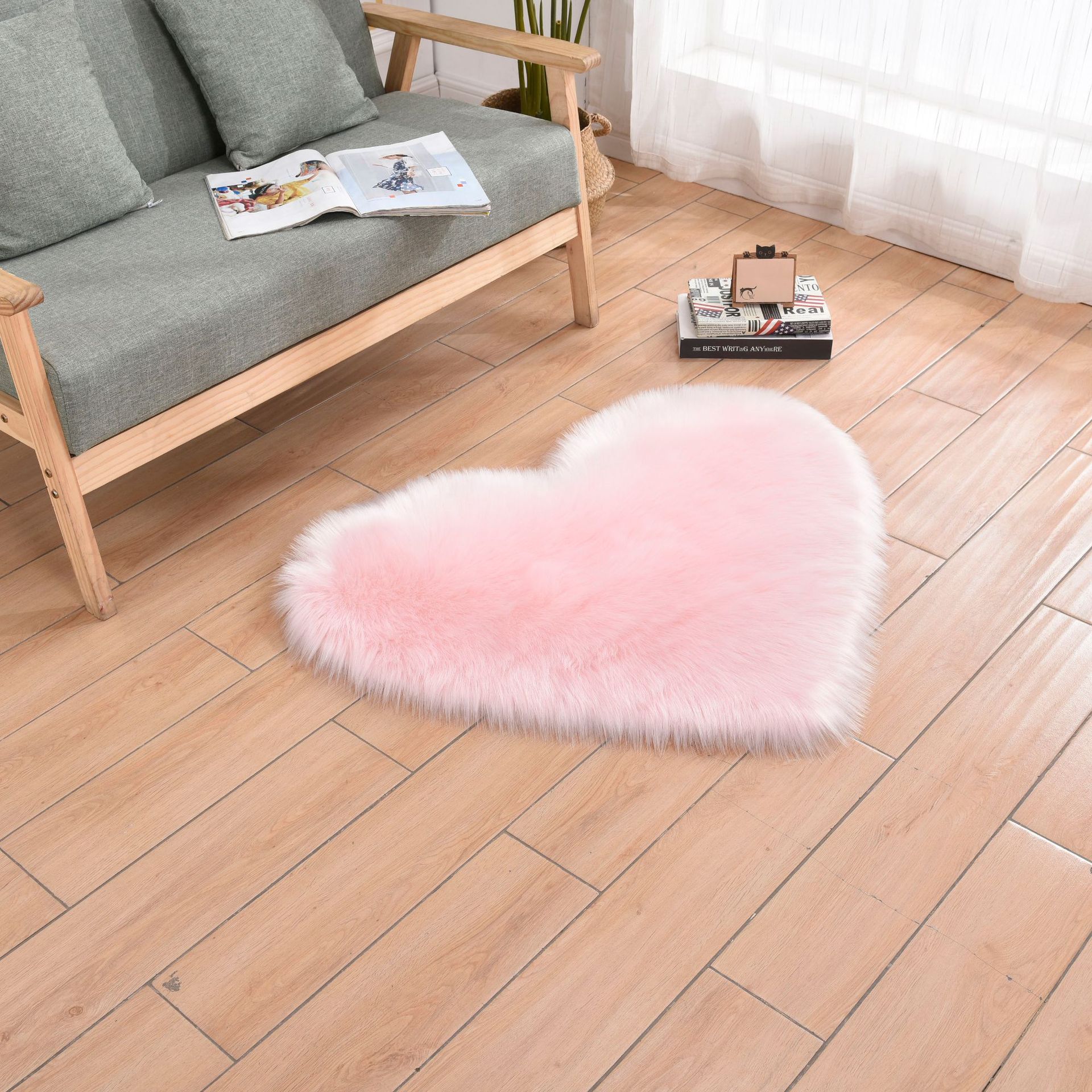 Wool-like Solid Color Heart-Shaped Carpet Bedroom Bedside Mats Full-Shop Living Room Coffee Table Pad Wool-like Carpet Wholesale Factory