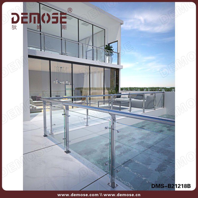 供应 商场不锈钢玻璃护栏玻璃栏杆