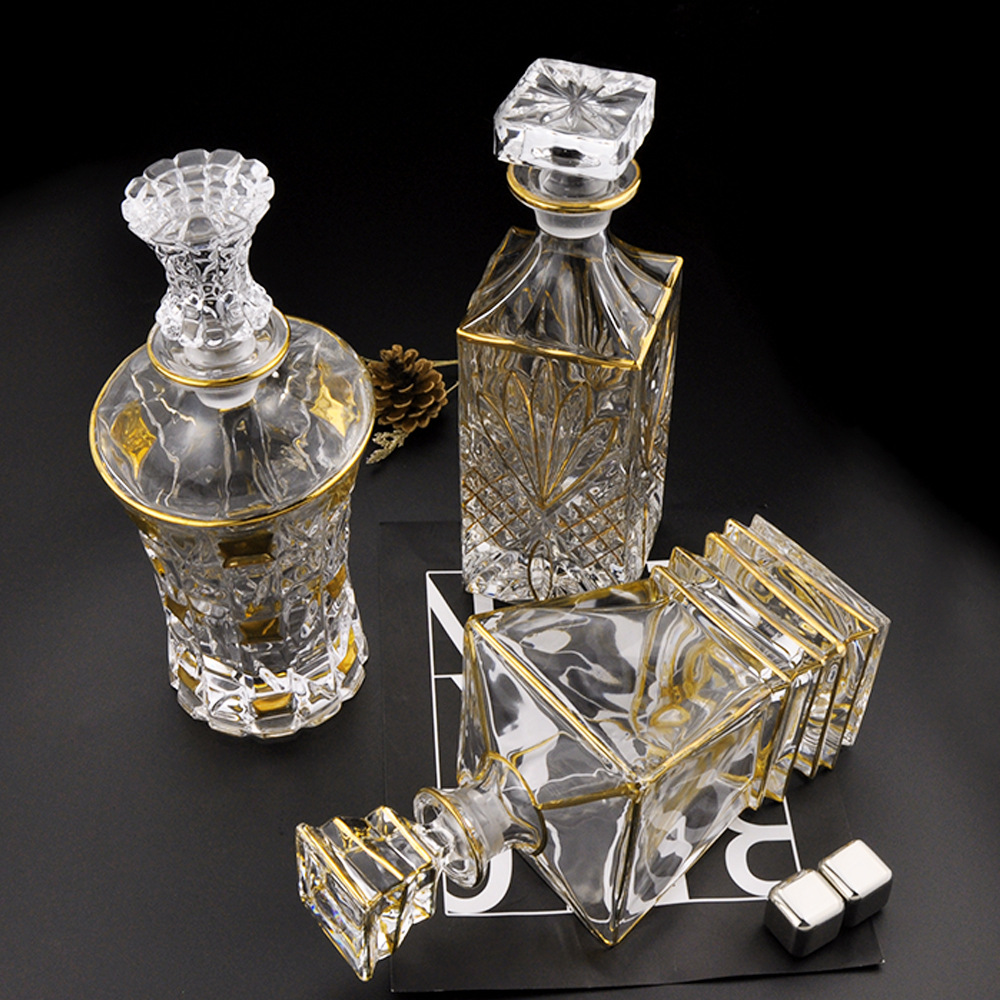 轻奢酒店酒柜摆件水晶玻璃酒瓶出口手工黄金描边威士忌酒樽创意瓶
