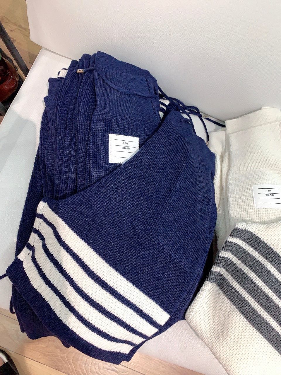 潮牌2021秋冬新款tb华夫格四道杠休闲卫裤男女同款情侣运动长裤