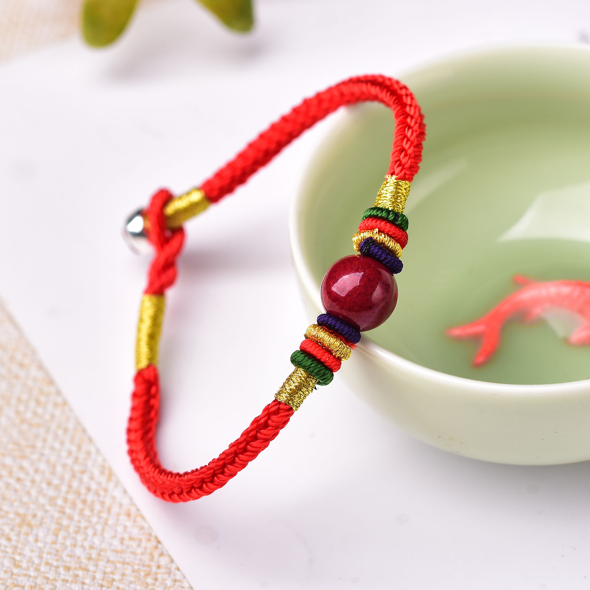 天然朱砂本命年红绳手链 手工编织四方结紫金砂圆珠情侣红绳手链