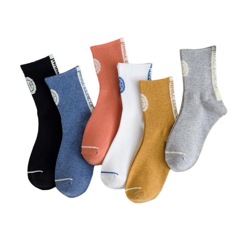 European and American Basketball Socks Men's Autumn and Winter Ins Fashion Tube Socks Breathable Tube Sports Style with Letters Couple Women's Socks Wholesale