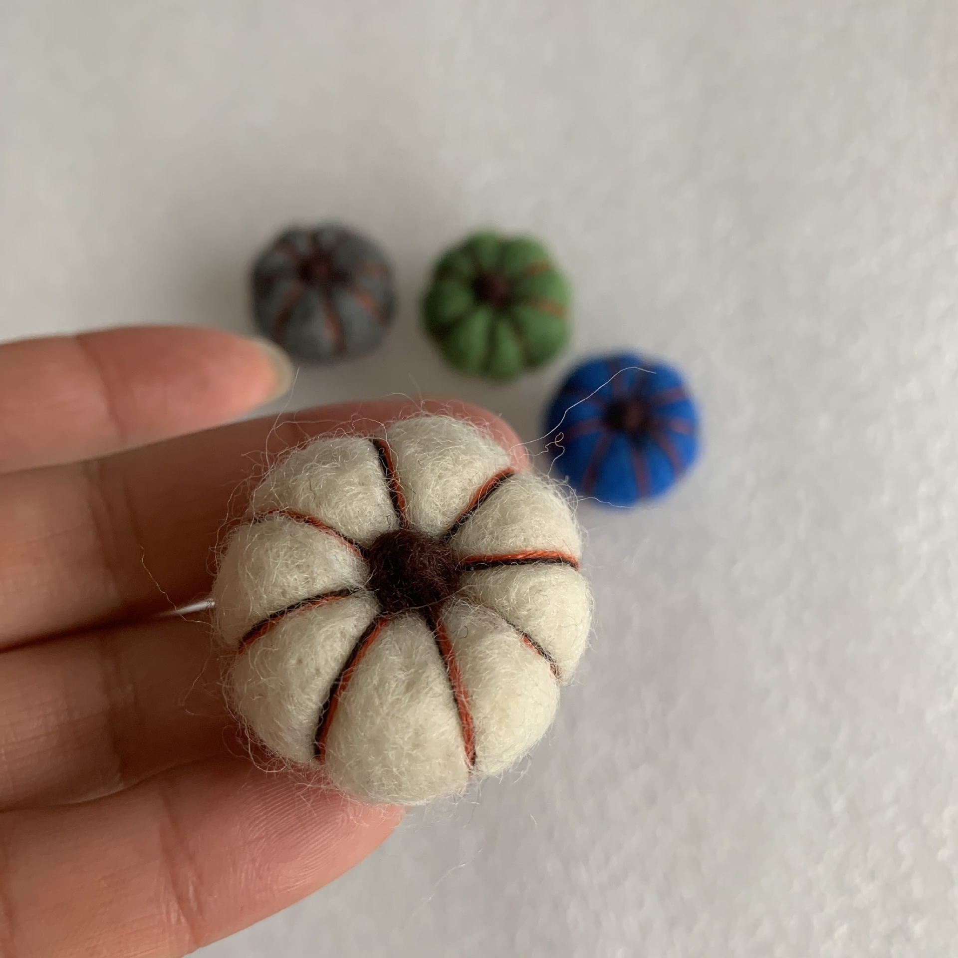 厂家直销南瓜羊毛毡儿童发饰头饰配件手工diy成品戳戳乐饰品挂件