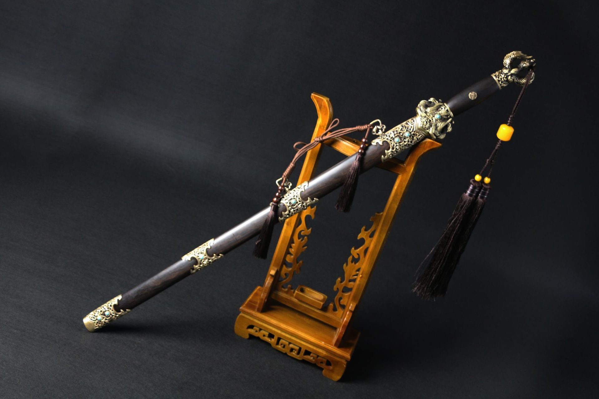 龙泉市刀剑花纹钢工艺宝剑手工锻打一体唐剑清剑防身冷兵器未开刃