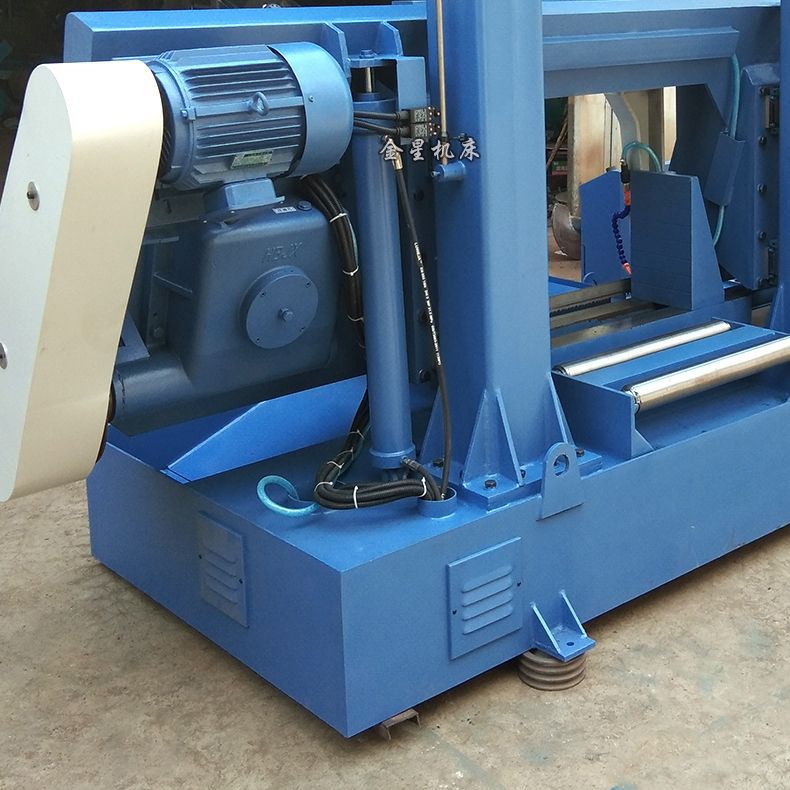 gh4265 金属带锯床双立柱龙门带锯床液压自动排屑带锯床 卧式锯床