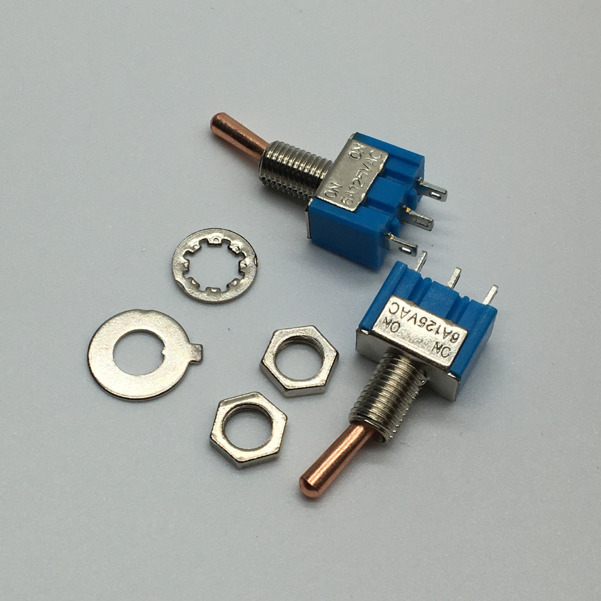 汽车钮子开关金属拨动开关三脚两档摇柄小型钮子开关mts-102蓝色
