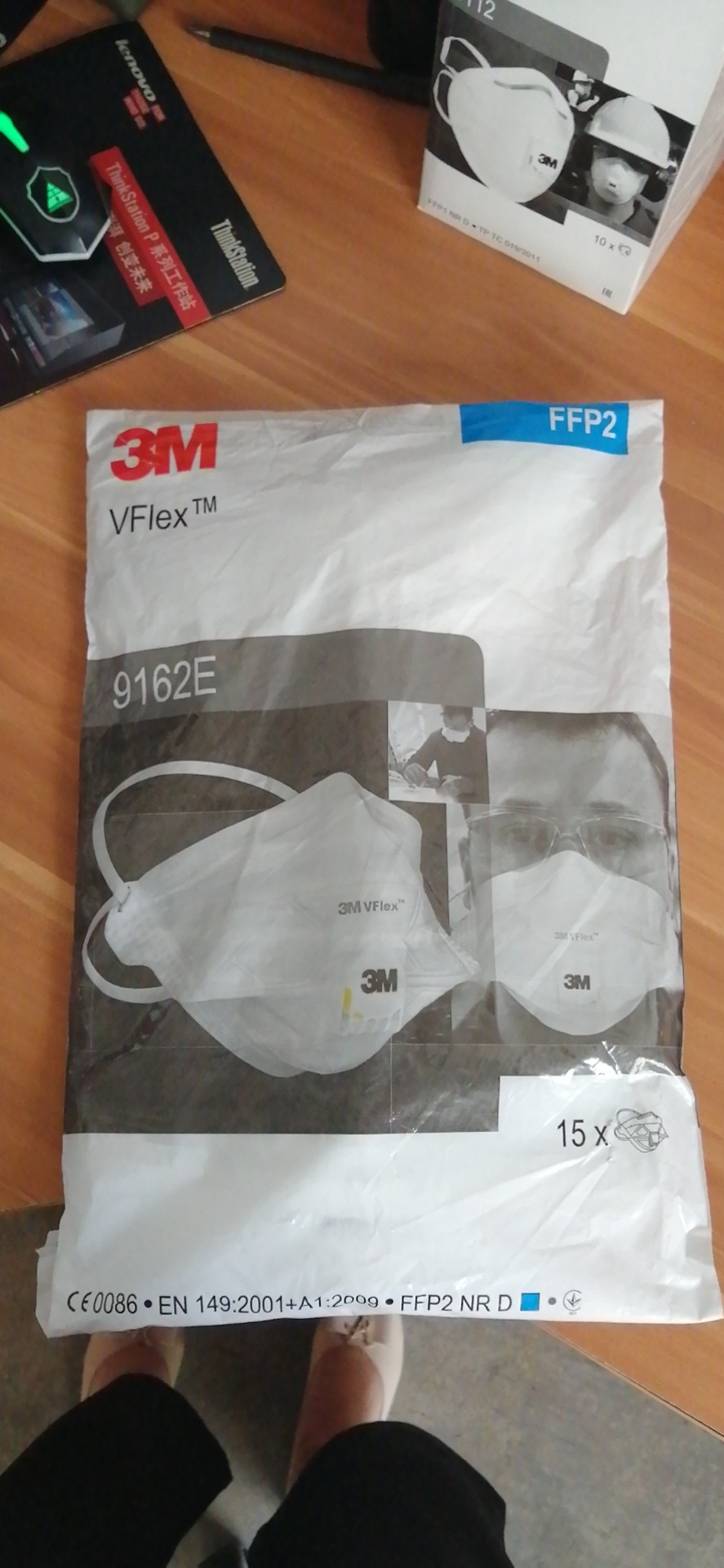 3 m 9162e 俄罗斯产 ffp2 口罩 头戴式 有呼吸阀 鸭嘴型