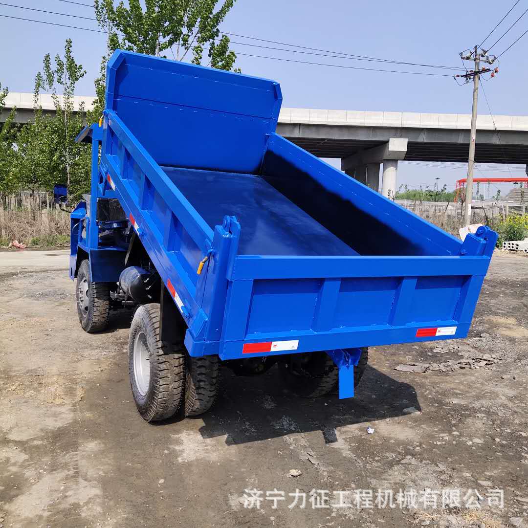 低矮型农用翻斗车拉土方用自卸四不像车柴油490爬山王四驱拖拉机