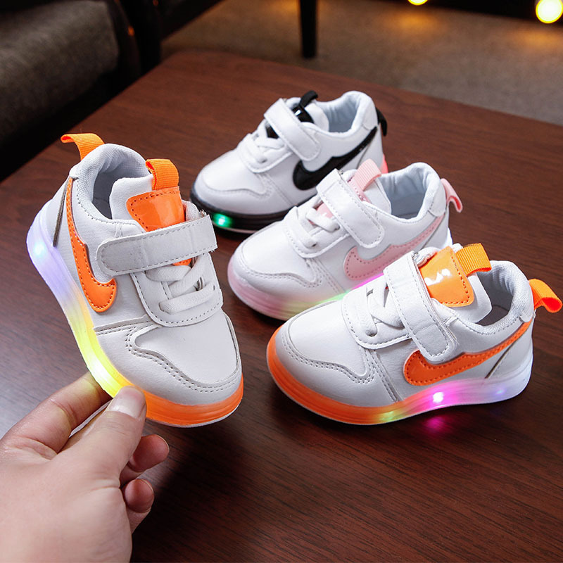 Spring New Children's Luminous Shoes Boys and Girls Shoes Colorful Led Light Shoes Fluorescent Flash Girls Light up Shoes