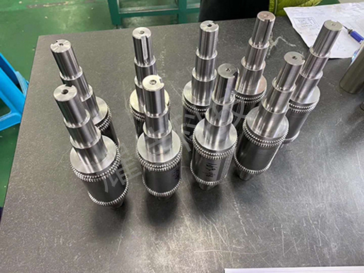 n95口罩机齿模 kn95熔接齿模具 cr12mov真空热处理 刀枕滚筒配件