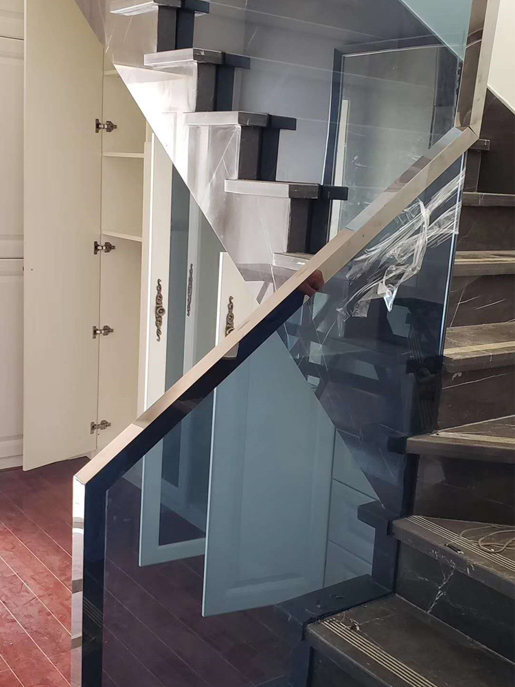 581012钢化欧洲灰(浅灰)蓝星灰晶牛灰可做门窗隔断玄关支持验厂