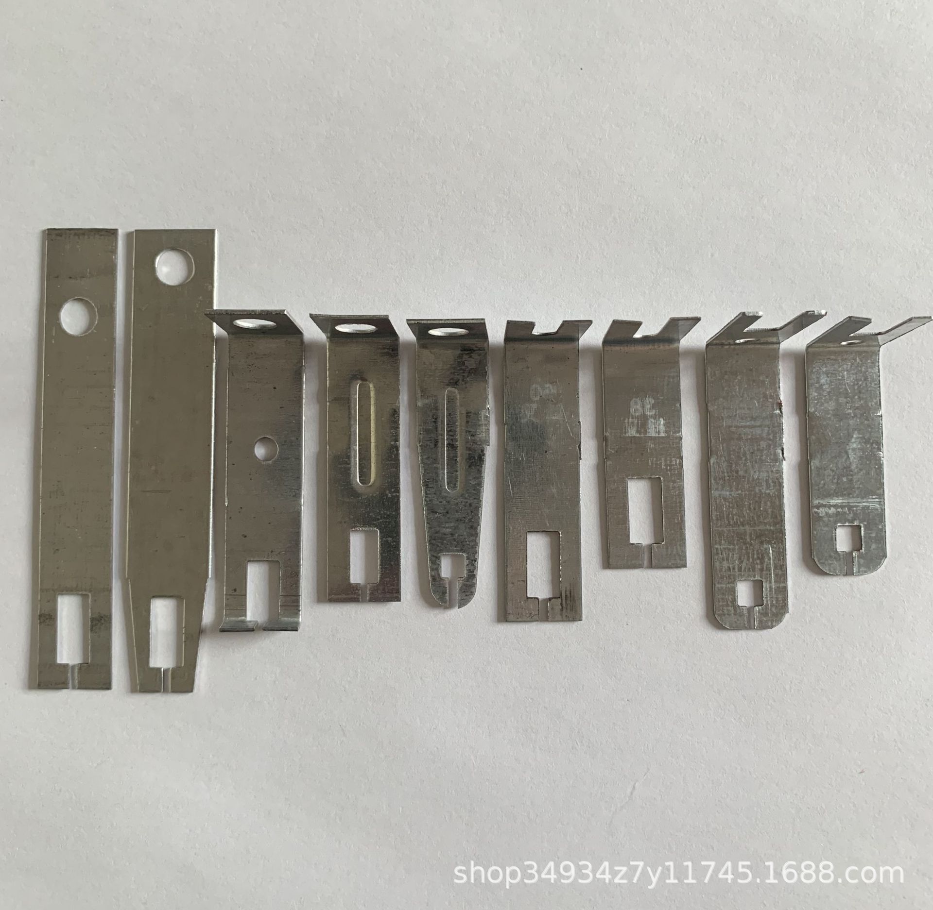 轻钢龙骨吊顶配件烤漆龙骨配件直吊小吊38挂叉50挂叉吊件厂家批发